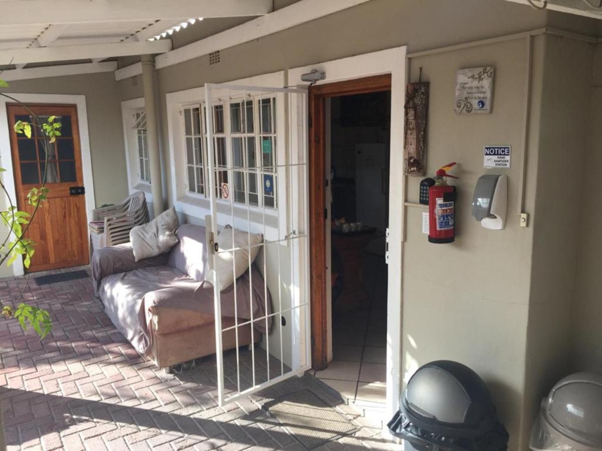 Jembjo'S Knysna Lodge & Backpackers Esterno foto