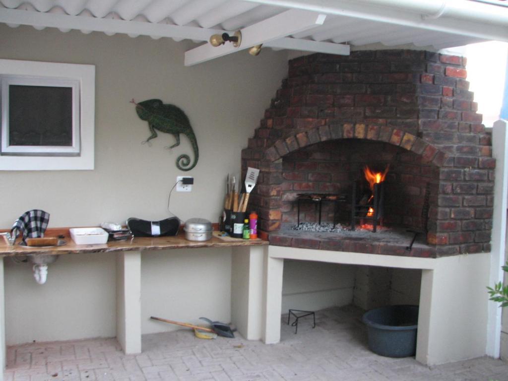 Jembjo'S Knysna Lodge & Backpackers Esterno foto